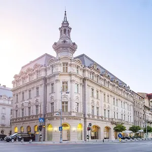 5* Hotell Grand Continental